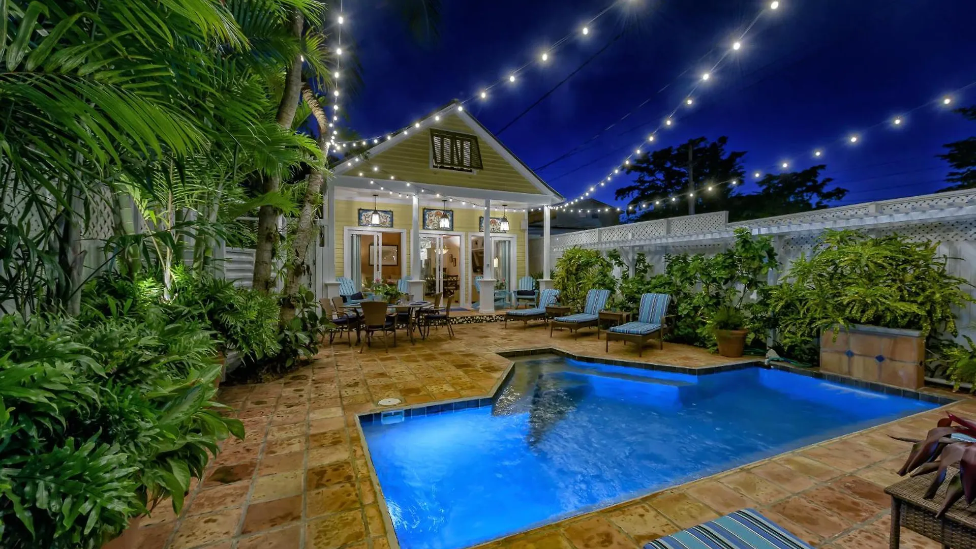 Pilars Secret Villa Key West